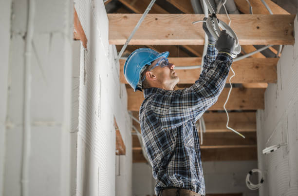 Best Commercial Electrician Services  in Bastrop, LA